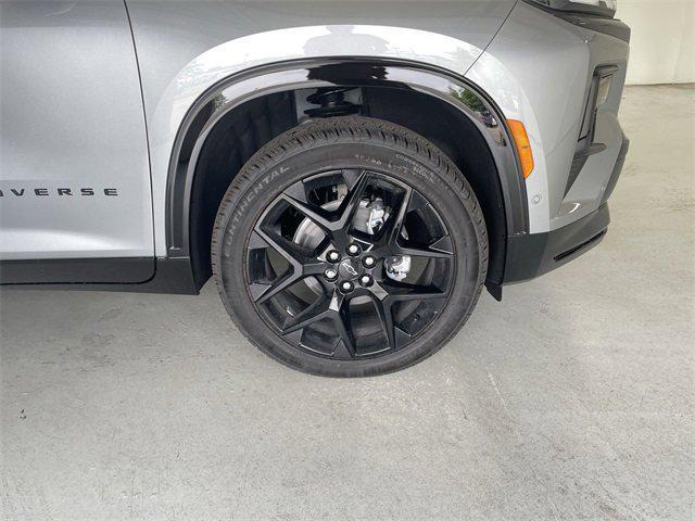 new 2025 Chevrolet Traverse car, priced at $59,095