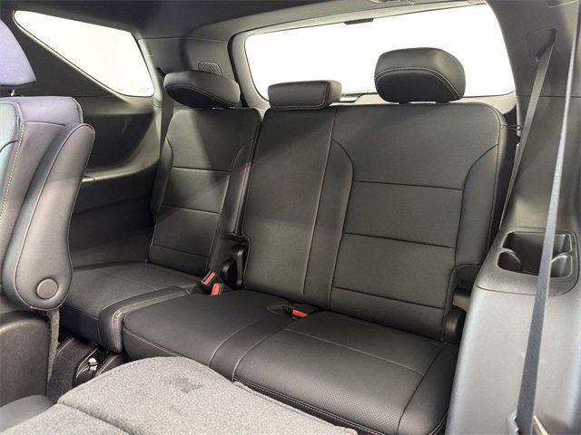 new 2026 Chevrolet Traverse car, priced at $45,151