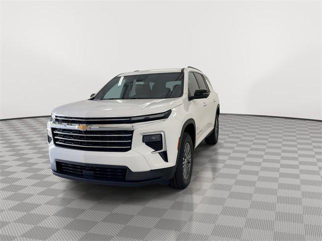new 2026 Chevrolet Traverse car, priced at $43,143