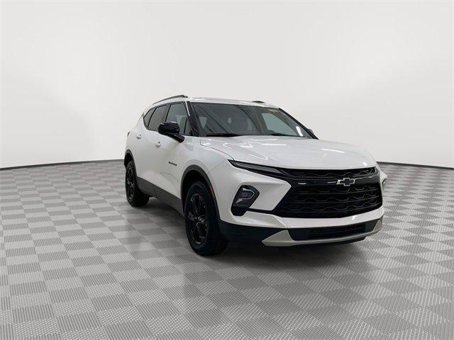 used 2024 Chevrolet Blazer car, priced at $25,001