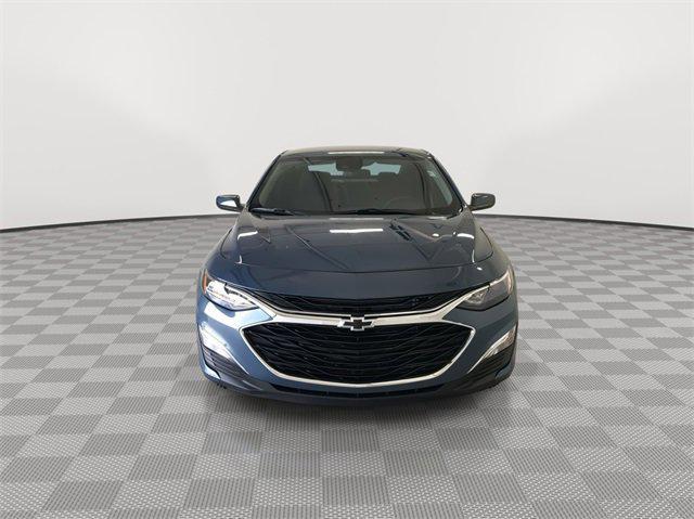 new 2025 Chevrolet Malibu car, priced at $28,245