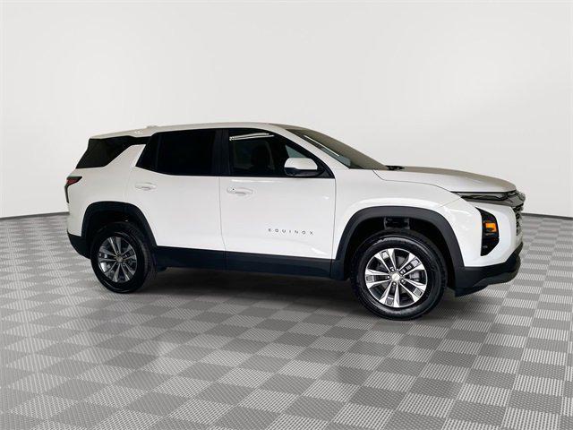 new 2026 Chevrolet Equinox car, priced at $31,705