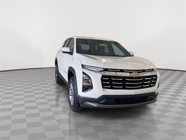 new 2026 Chevrolet Equinox car, priced at $31,705
