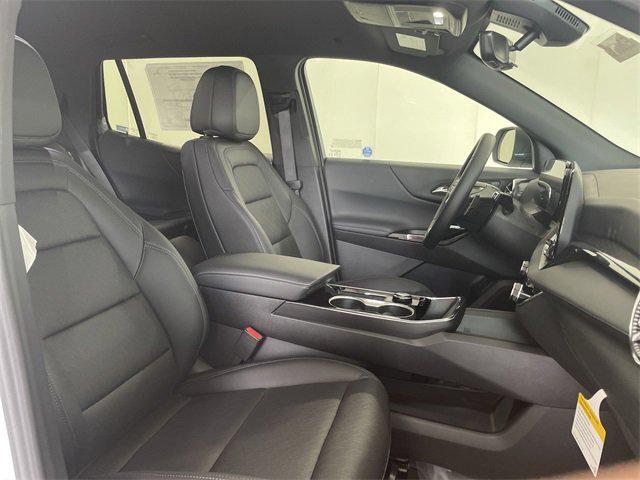 new 2026 Chevrolet Equinox car, priced at $31,705