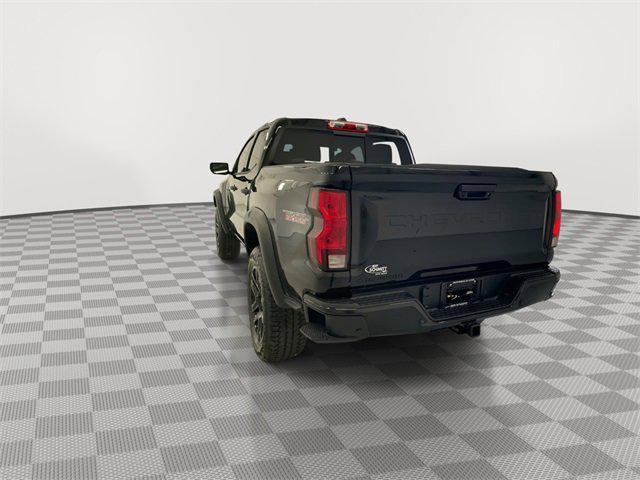 new 2025 Chevrolet Colorado car, priced at $44,218