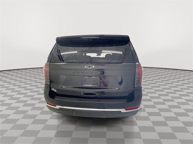 new 2025 Chevrolet Suburban car, priced at $70,090