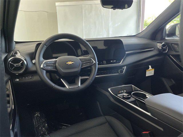 new 2026 Chevrolet Equinox car, priced at $33,613
