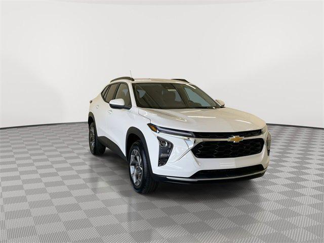 new 2025 Chevrolet Trax car, priced at $24,843