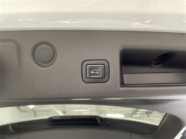 used 2021 Chevrolet Equinox car, priced at $21,874