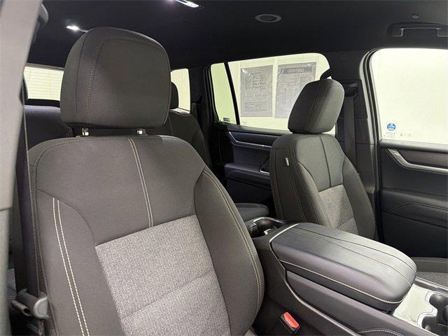 used 2025 GMC Acadia car, priced at $34,000