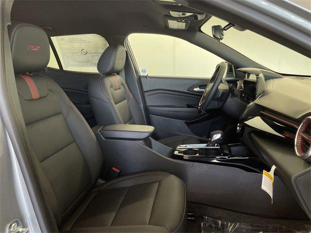 new 2025 Chevrolet Trax car, priced at $26,036