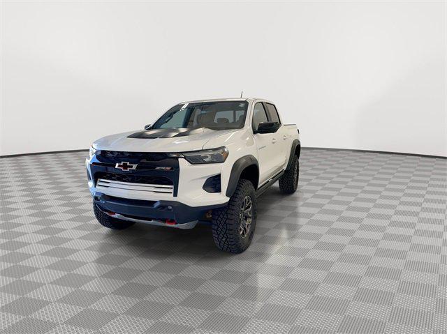 new 2024 Chevrolet Colorado car, priced at $49,869