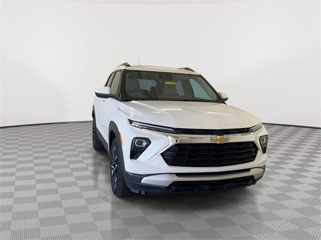 used 2024 Chevrolet TrailBlazer car, priced at $28,002