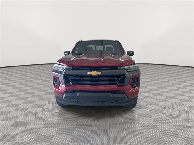 new 2025 Chevrolet Colorado car, priced at $43,082