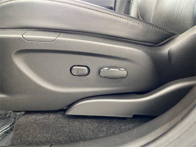 used 2022 Chevrolet Trax car, priced at $20,001
