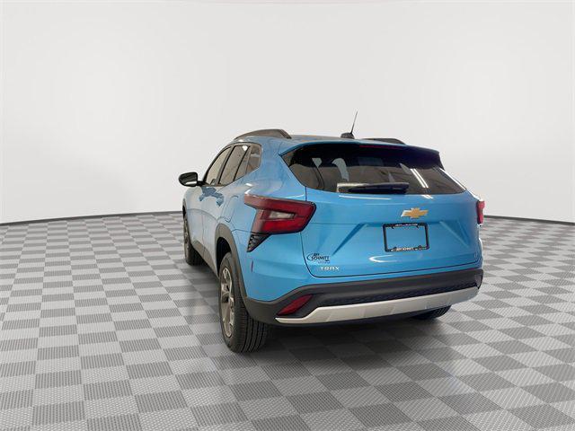 new 2025 Chevrolet Trax car, priced at $25,202