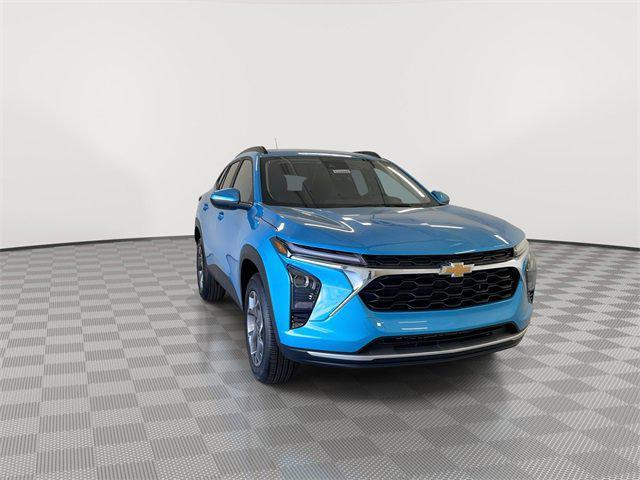 new 2025 Chevrolet Trax car, priced at $25,202