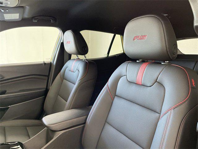 new 2025 Chevrolet Trax car, priced at $27,085