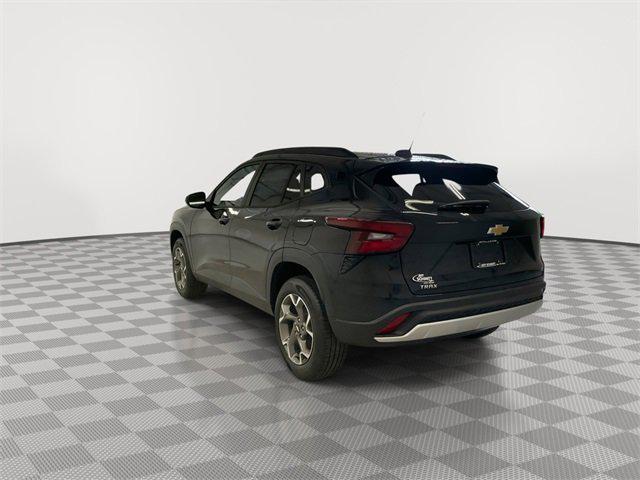 new 2025 Chevrolet Trax car, priced at $23,578