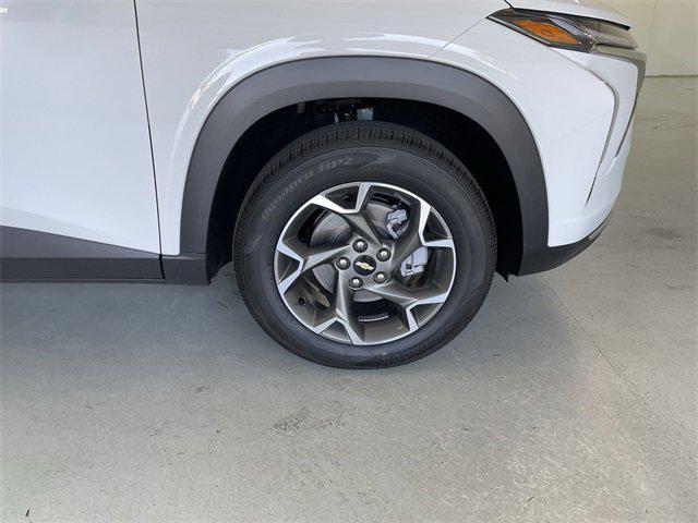 new 2025 Chevrolet Trax car, priced at $24,843