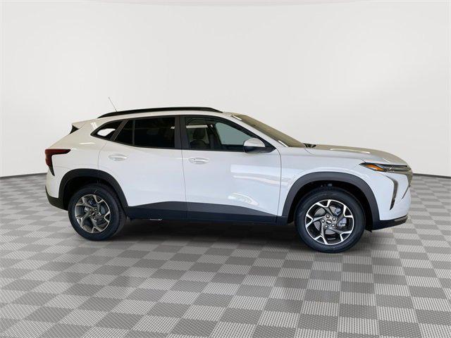 new 2025 Chevrolet Trax car, priced at $24,843