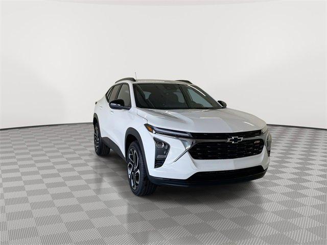 new 2025 Chevrolet Trax car, priced at $26,036