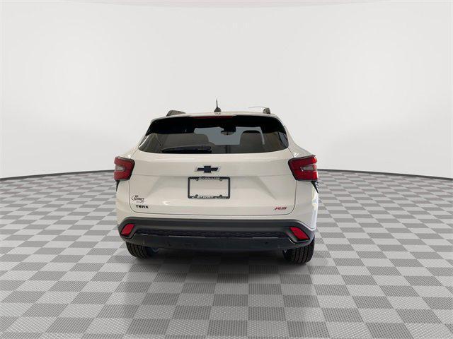new 2025 Chevrolet Trax car, priced at $26,036