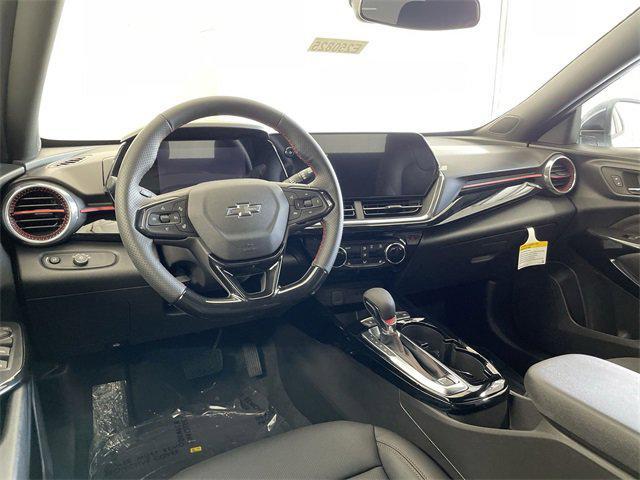 new 2025 Chevrolet Trax car, priced at $26,036