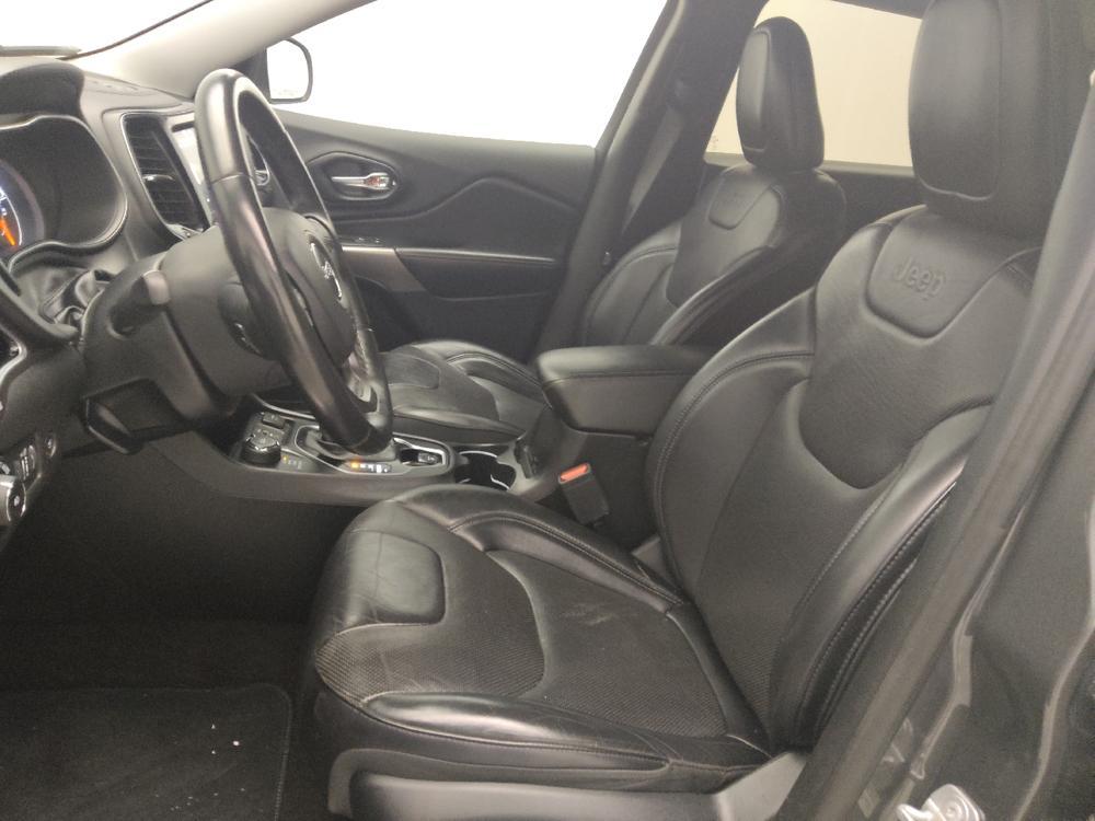 used 2019 Jeep Cherokee car, priced at $22,295