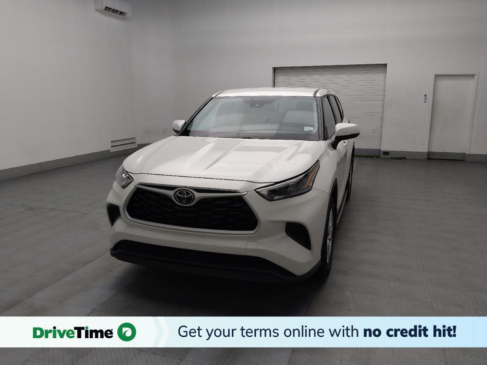 used 2020 Toyota Highlander car, priced at $26,295