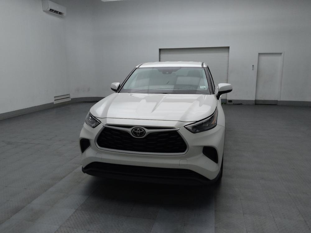 used 2020 Toyota Highlander car, priced at $25,695