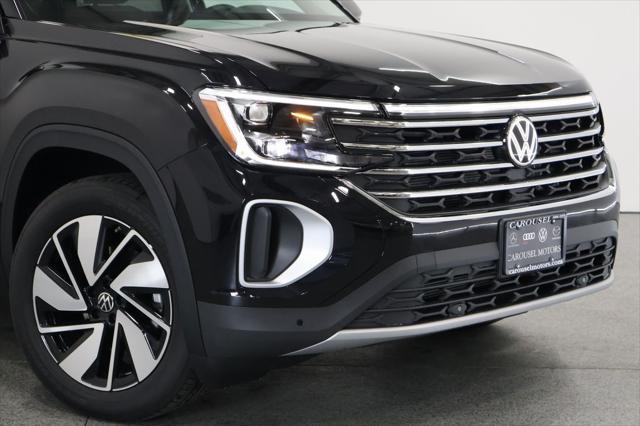 new 2025 Volkswagen Atlas car, priced at $47,950