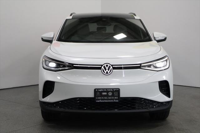 new 2025 Volkswagen ID.4 car, priced at $57,121
