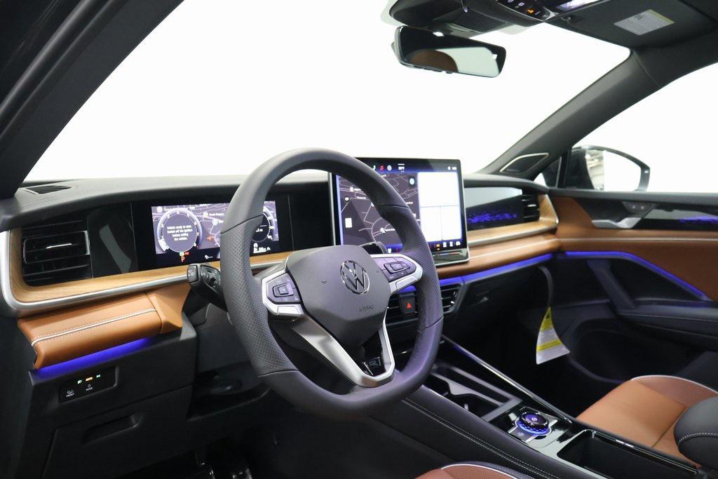 new 2025 Volkswagen Tiguan car, priced at $42,926