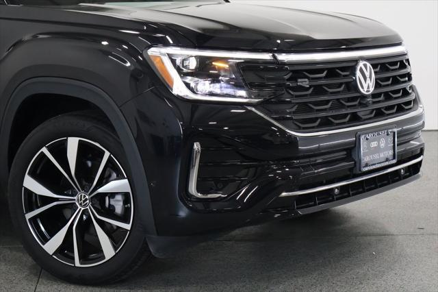 used 2024 Volkswagen Atlas car, priced at $44,920