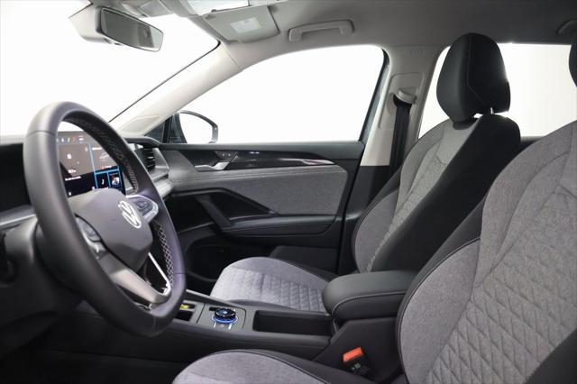 new 2025 Volkswagen Tiguan car, priced at $33,011
