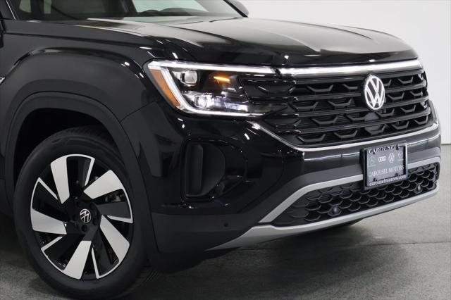 new 2025 Volkswagen Atlas Cross Sport car, priced at $45,441