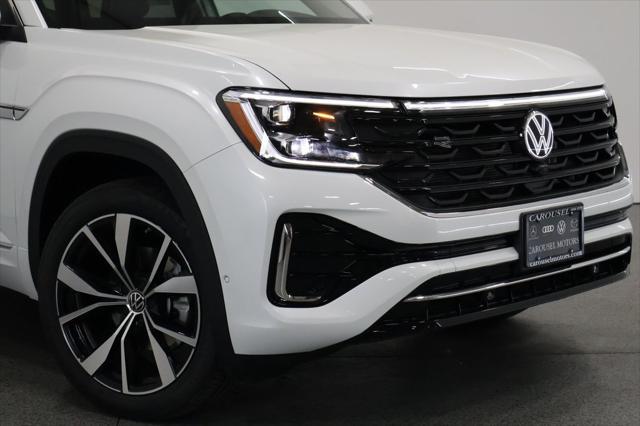 new 2025 Volkswagen Atlas car, priced at $57,006