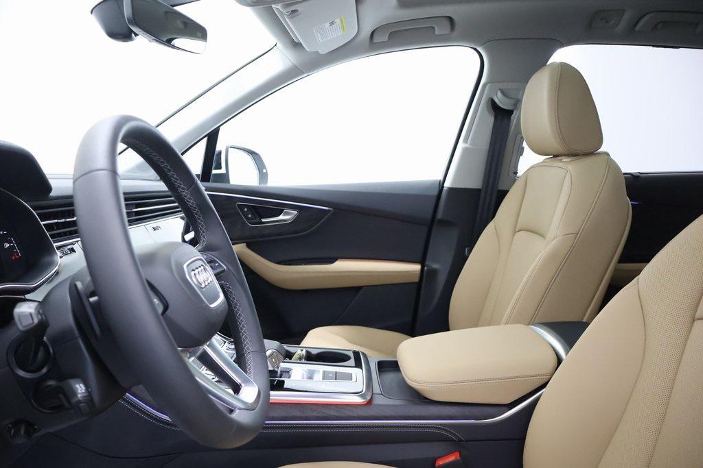 used 2025 Audi Q7 car, priced at $62,910