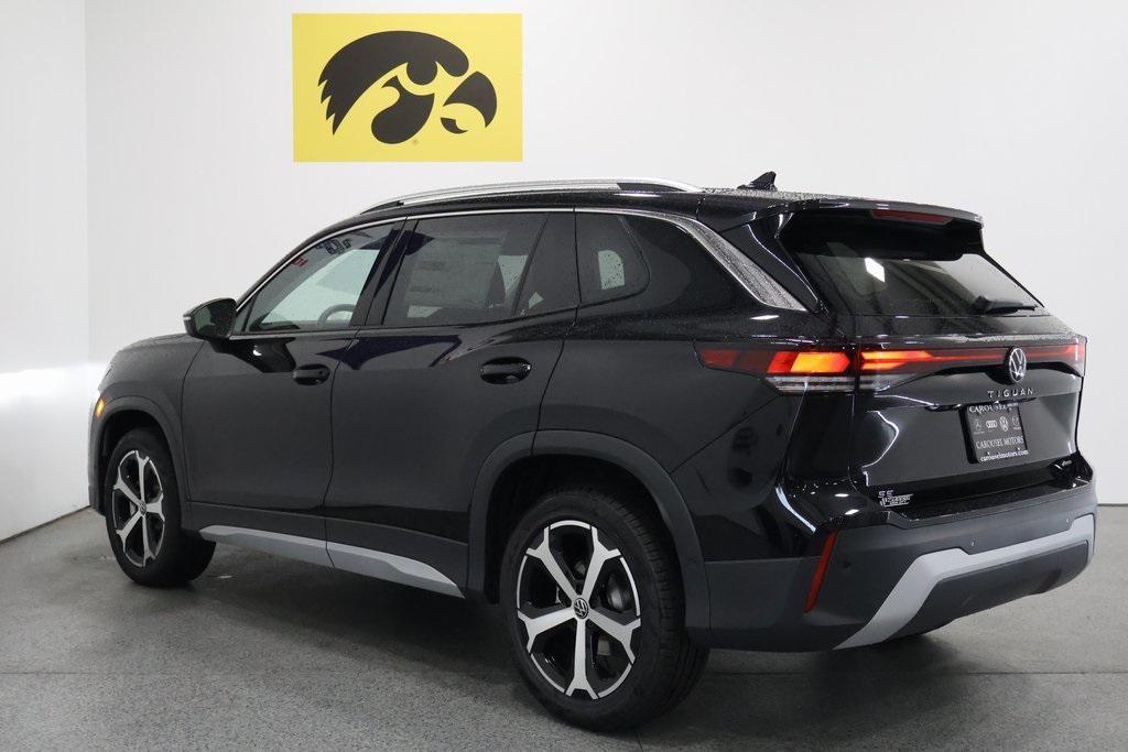 new 2025 Volkswagen Tiguan car, priced at $38,176