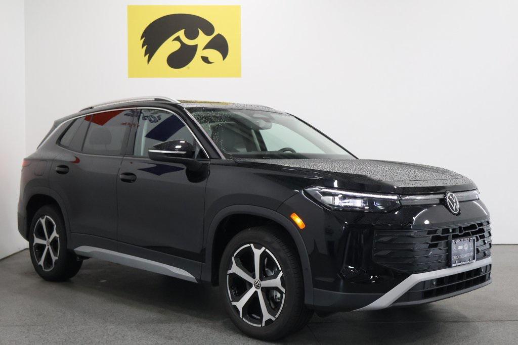new 2025 Volkswagen Tiguan car, priced at $38,176