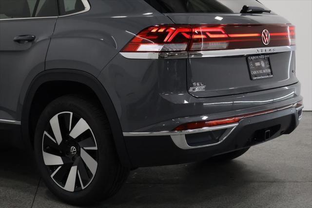 new 2025 Volkswagen Atlas Cross Sport car, priced at $49,891