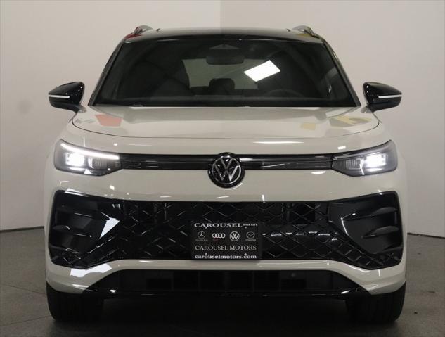 new 2025 Volkswagen Tiguan car, priced at $39,366