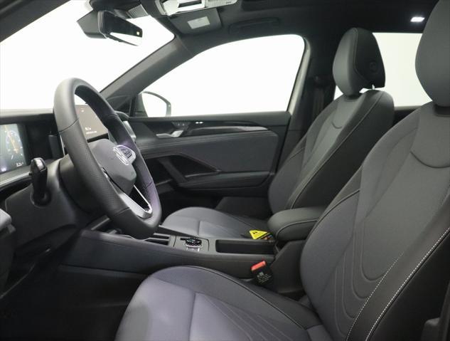 new 2025 Volkswagen Tiguan car, priced at $39,376