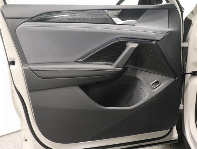 new 2025 Volkswagen Tiguan car, priced at $39,376
