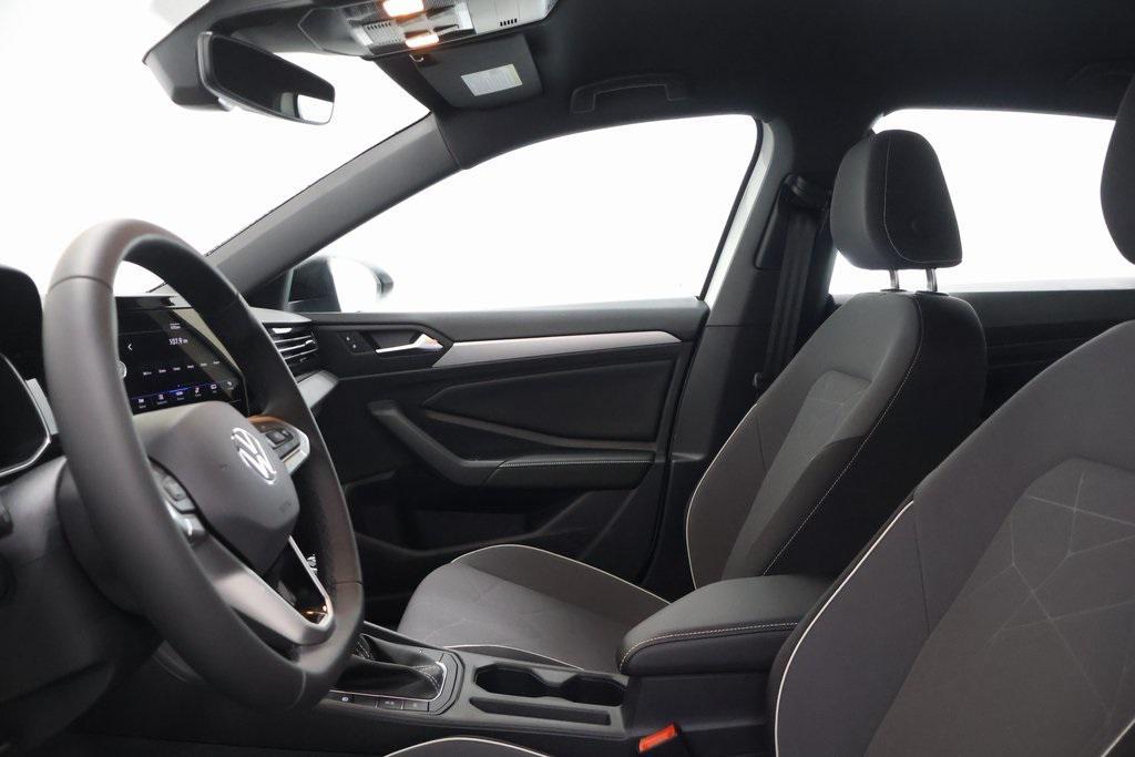 new 2025 Volkswagen Jetta car, priced at $26,021