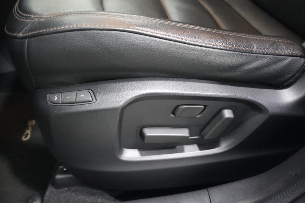 used 2022 Mazda CX-5 car, priced at $29,420