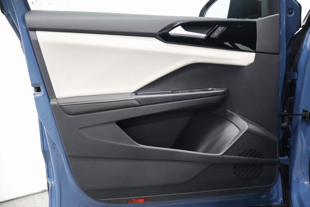 new 2025 Volkswagen Taos car, priced at $29,211