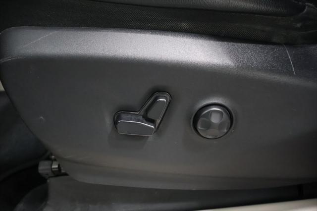 used 2019 Chrysler Pacifica Hybrid car, priced at $21,920