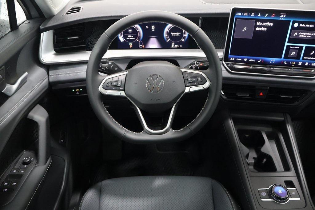 new 2025 Volkswagen Tiguan car, priced at $38,176